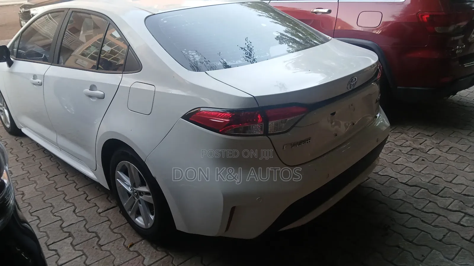 Toyota Corolla SE 2021 White