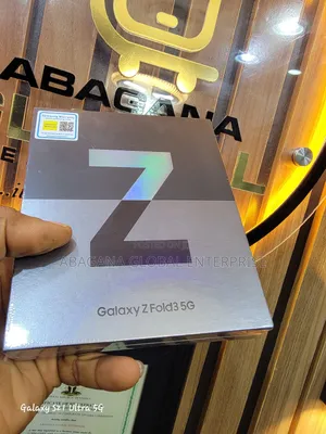 New Samsung Galaxy Z Fold3 5G 512 GB Silver