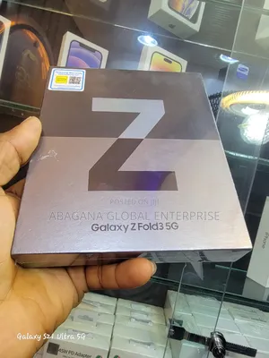 New Samsung Galaxy Z Fold3 5G 256 GB Black