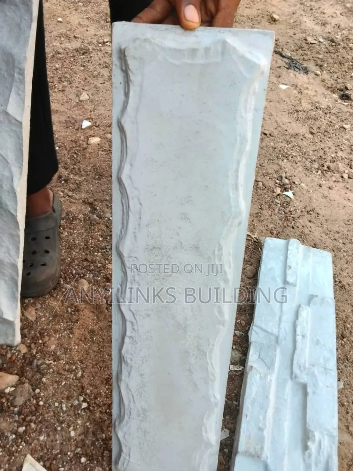 Made in Nigeria Crack Wall