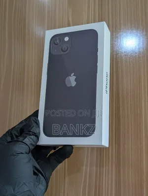New Apple iPhone 13 128 GB Black