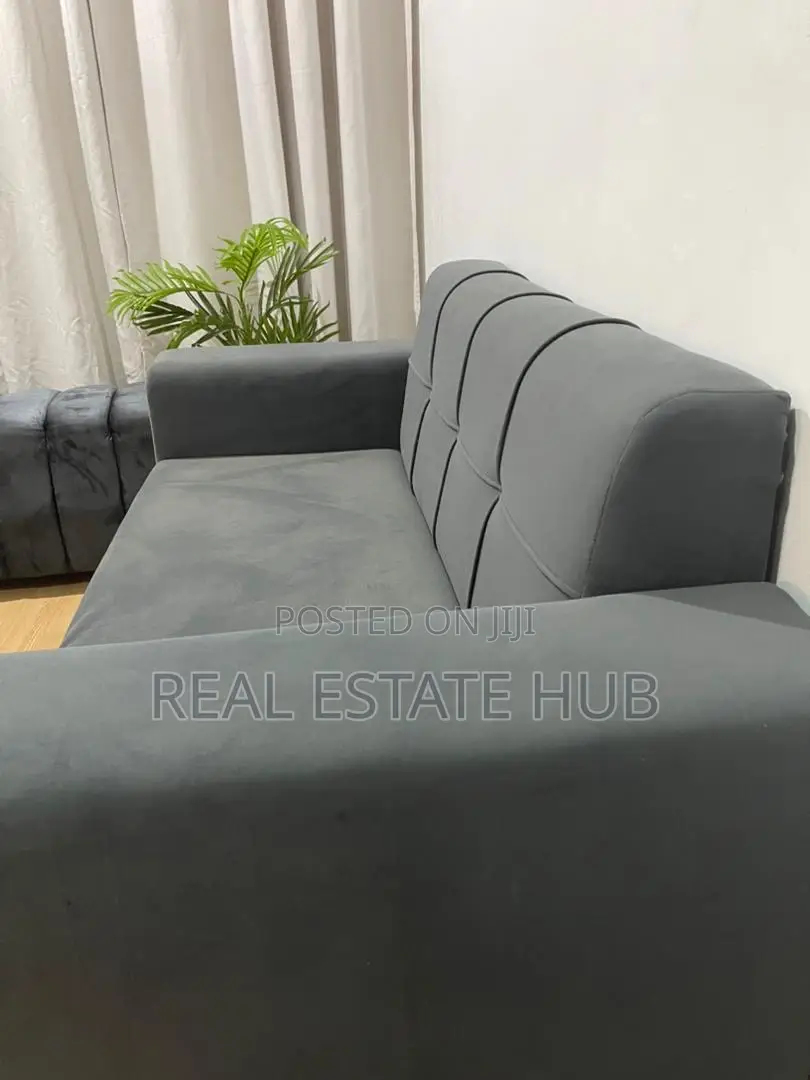 Serviced Apartment