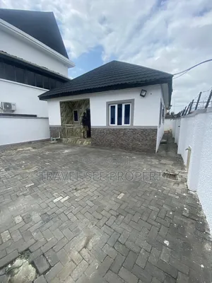Furnished 3bdrm Bungalow in Victoria Lsland Area for rent
