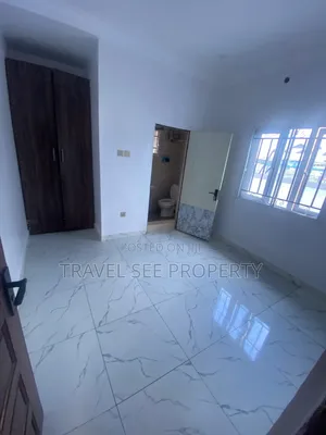 Furnished 3bdrm Bungalow in Victoria Lsland Area for rent