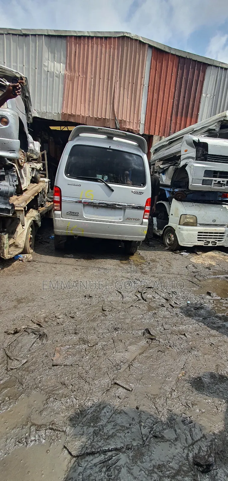 Suzuki APV Minibus 2008 White