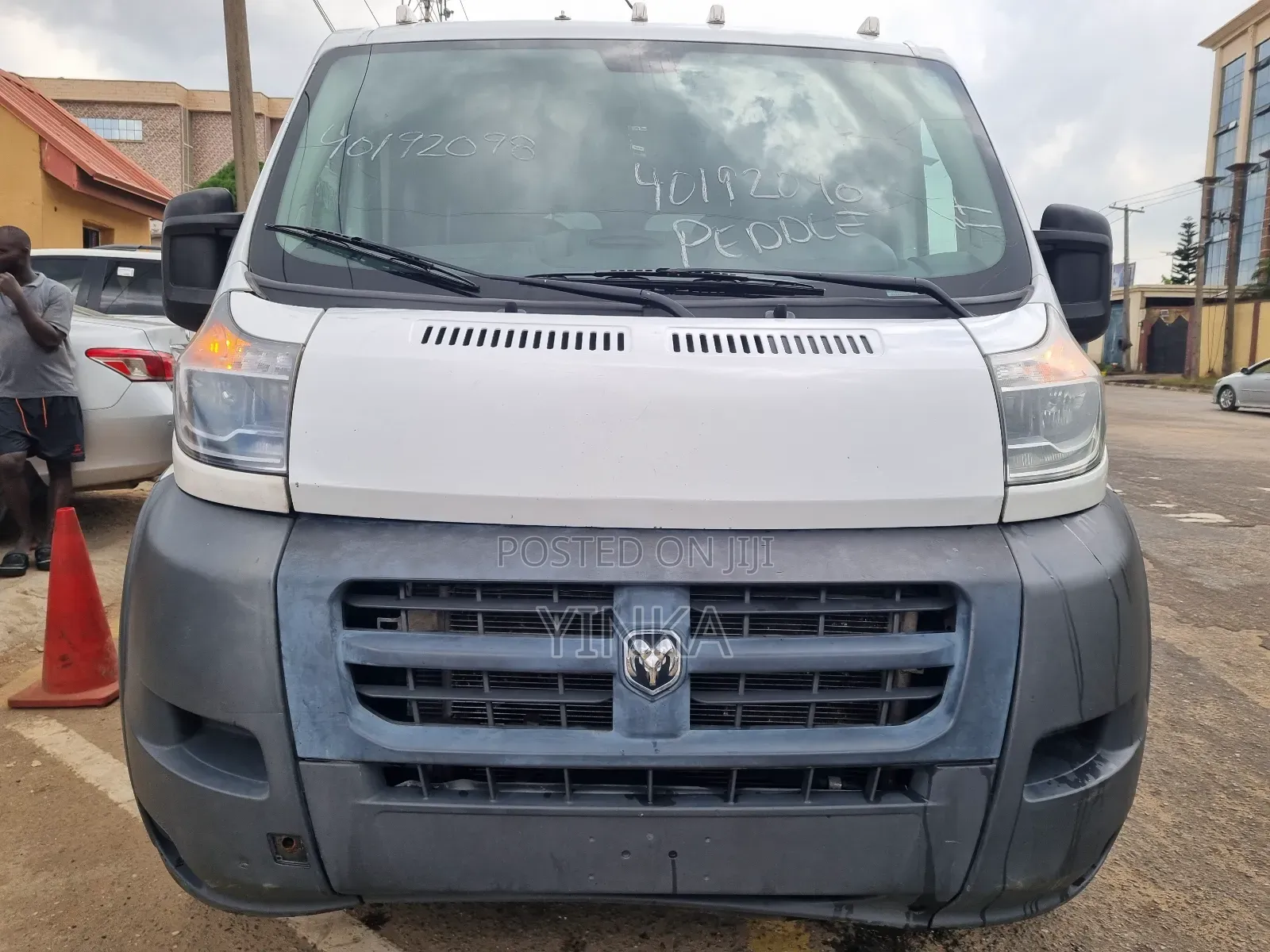 Dodge B2000 2016 White