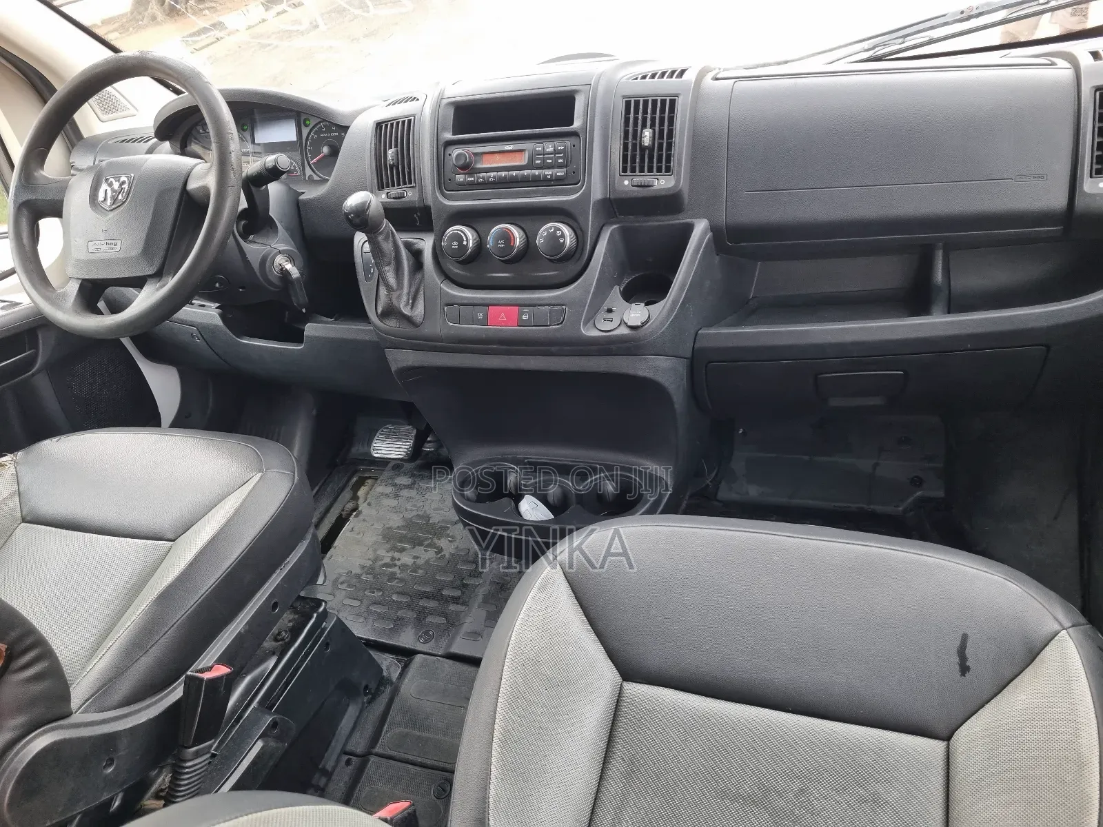 Dodge B2000 2016 White