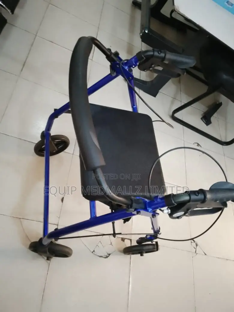 Rollator With Four Wheels