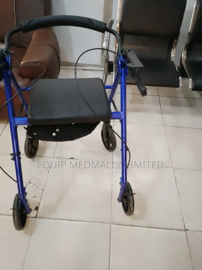 Rollator With Four Wheels