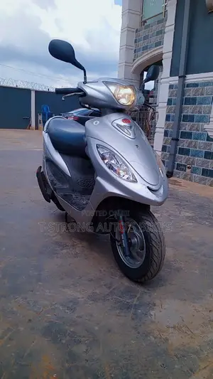 Kymco Agility 2023 Silver