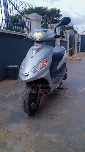 Kymco Agility 2023 Silver