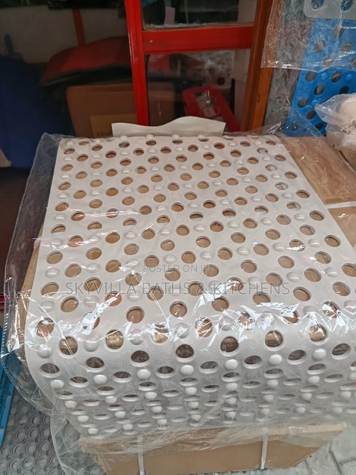 Perforated Bath/Shower Mat.
