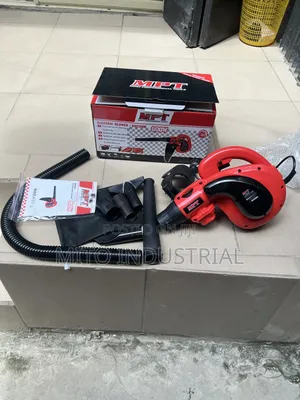 800w Electric Blower Vacuum.
