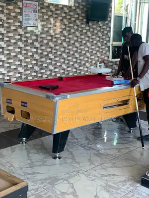 Coin HDF Snooker With Accessories