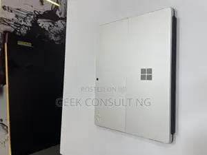 Laptop Microsoft Surface Pro 9 16GB Intel Core i7 SSD 512GB
