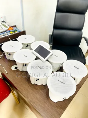 8 Bose Ceiling Speakers Plus 7 Inches Inwall Smart Amplifier