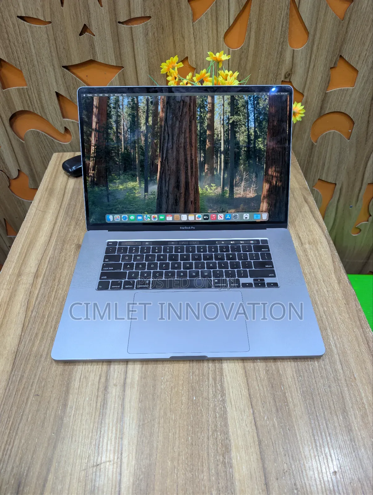 Laptop Apple MacBook 2019 64GB Intel Core i9 SSD 1T