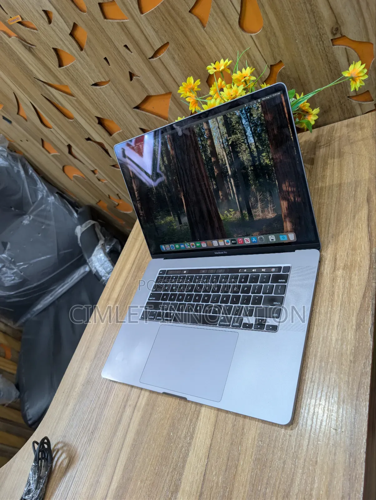 Laptop Apple MacBook 2019 64GB Intel Core i9 SSD 1T