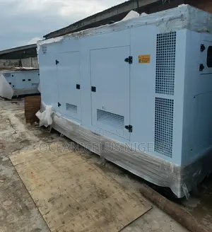 Brand-New Condition Perkins 500 Kva Soundproof Generator
