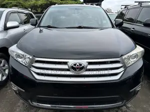 Toyota Highlander Limited 3.5L 2WD 2013 Black