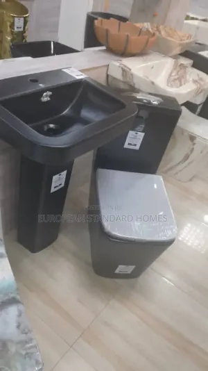 European Standard Toilet Seat