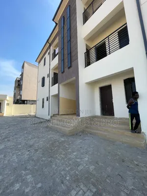 2bdrm Block of Flats in Wuye for rent