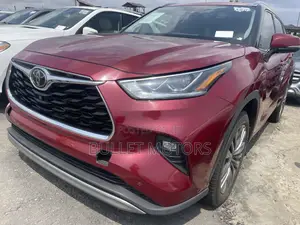 Toyota Highlander Platinum AWD 2020 Red