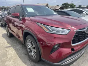Toyota Highlander Platinum AWD 2020 Red