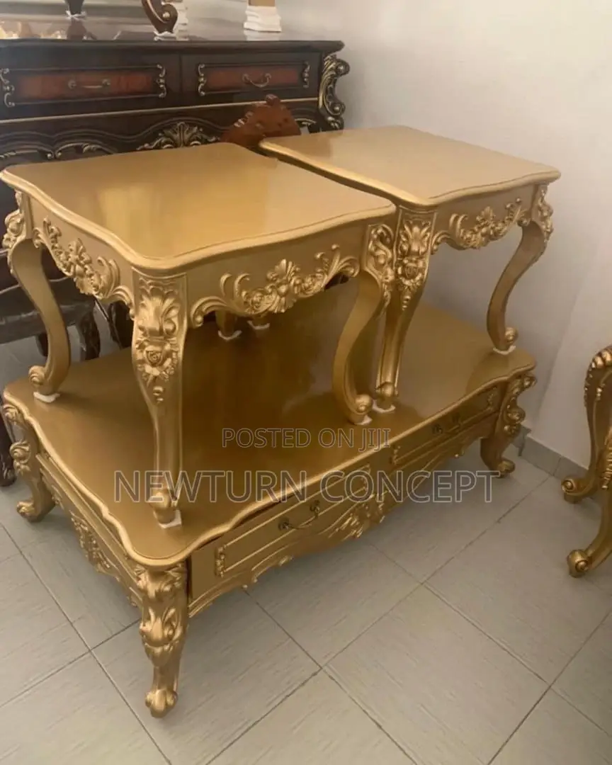 Royal Central Table and Stools