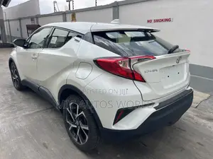 Toyota C-HR 2019 White