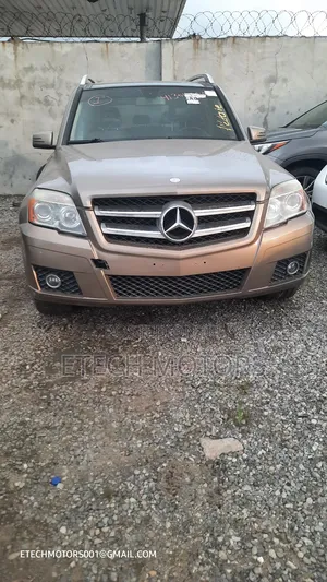 Mercedes-Benz GLK-Class 350 4MATIC 2010 Gold