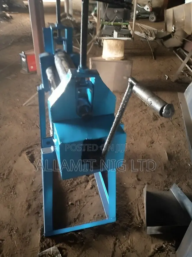 Industrial Sheet Metal Rolling Machine - Small