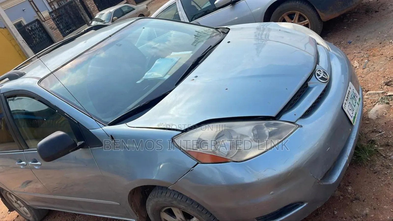 2008 Toyota Sienna LE - Image 1