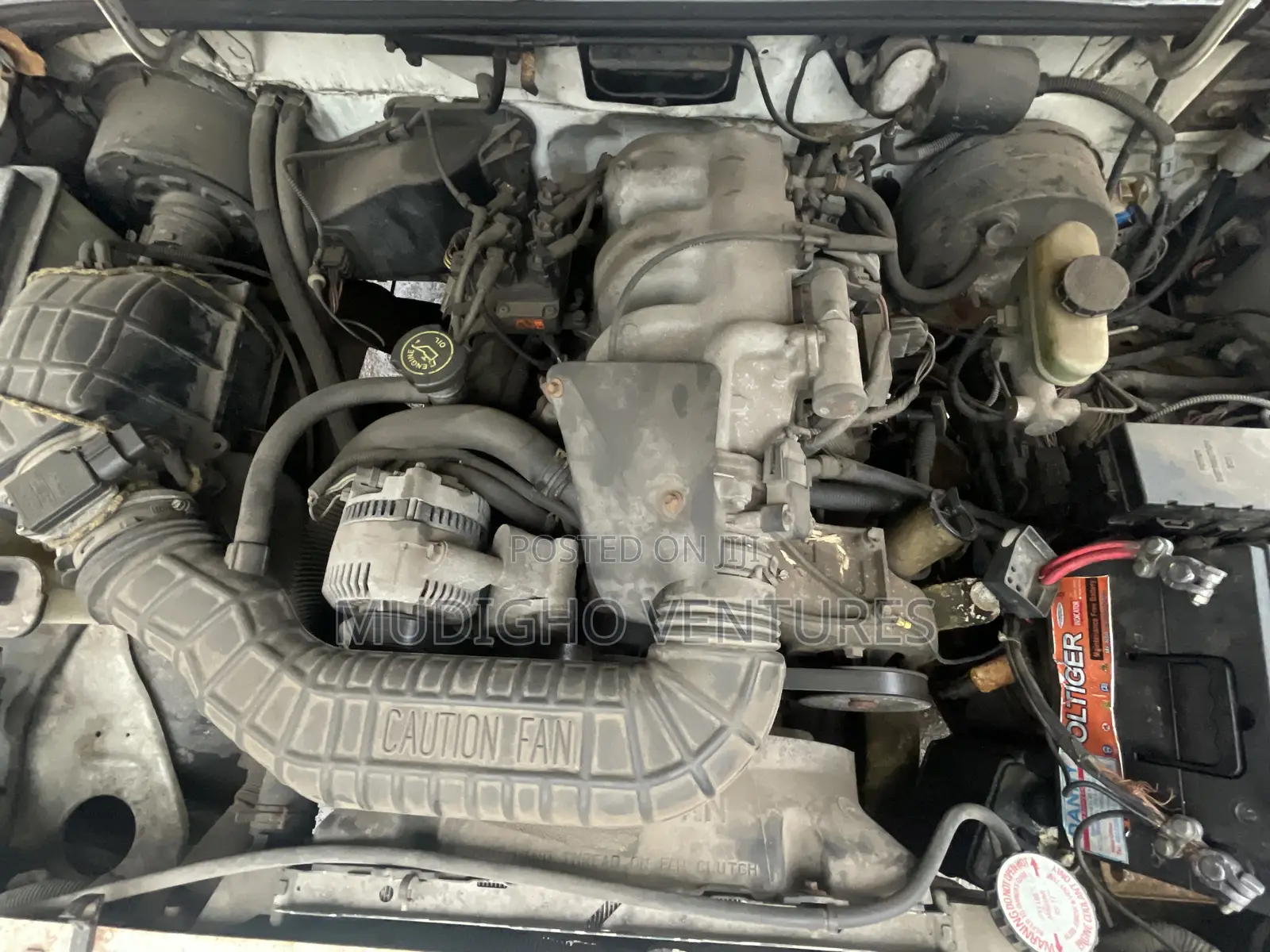 Mazda B-series 1994 White