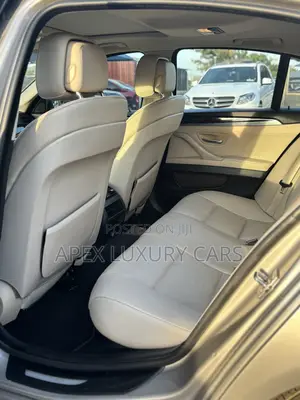 BMW 535i 2019 Gold