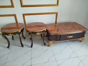 Executive Luxury Center Table With Stools
