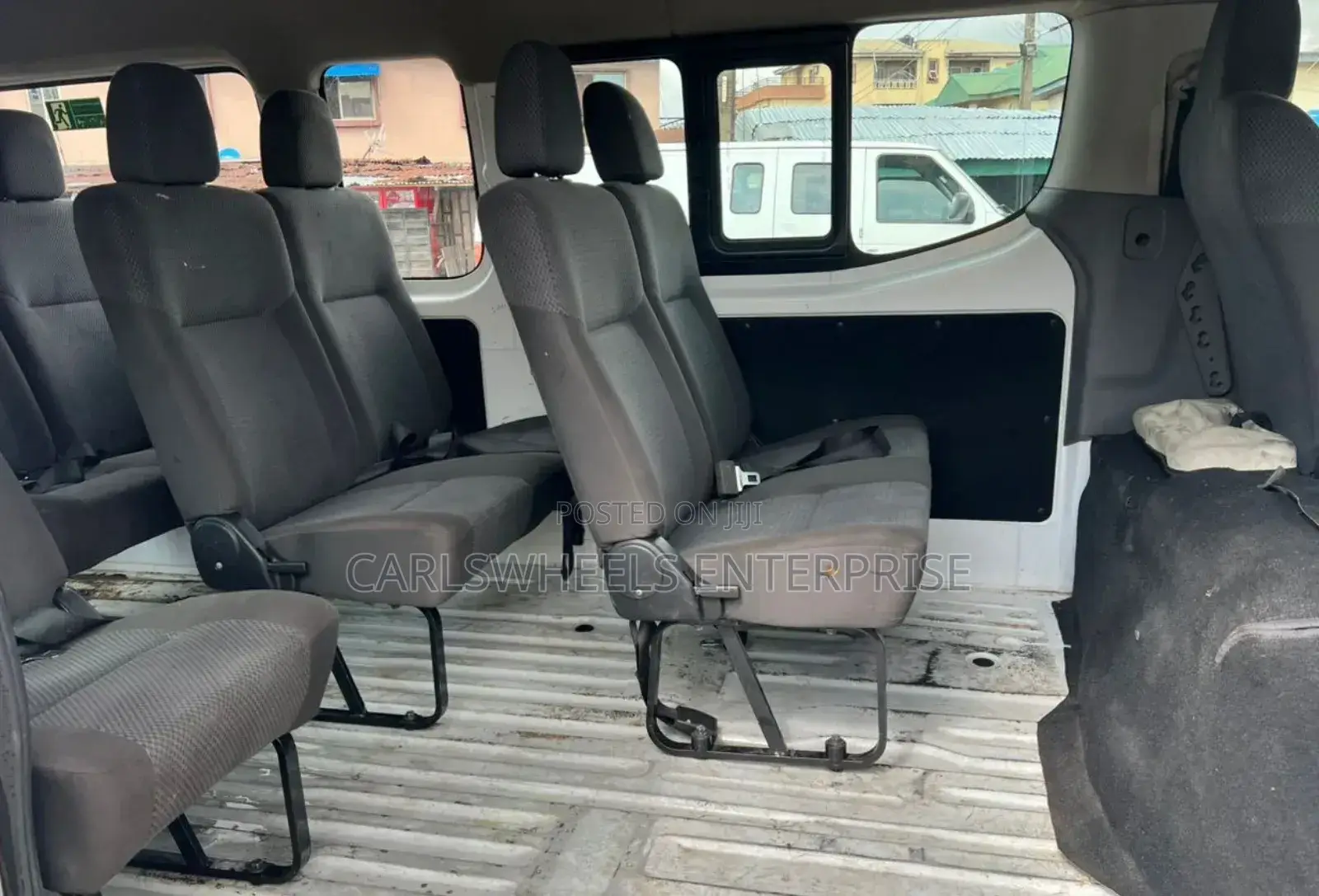 Nissan Caravan (Urvan) 2022 White