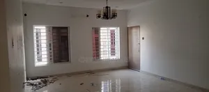 3bdrm Block of Flats in Jahi Property for rent