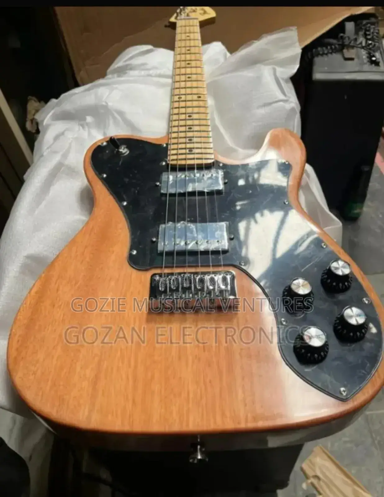 Fender Telecaster Electric Guitar With Db Padded Bag.