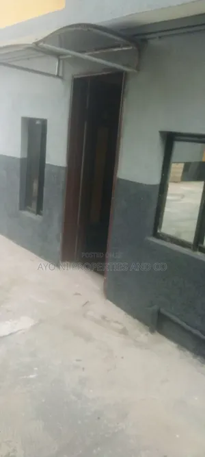 Mini Flat in Irawo Owode, Kosofe for rent