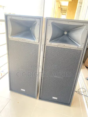 Zed Professional Full Range Speakers