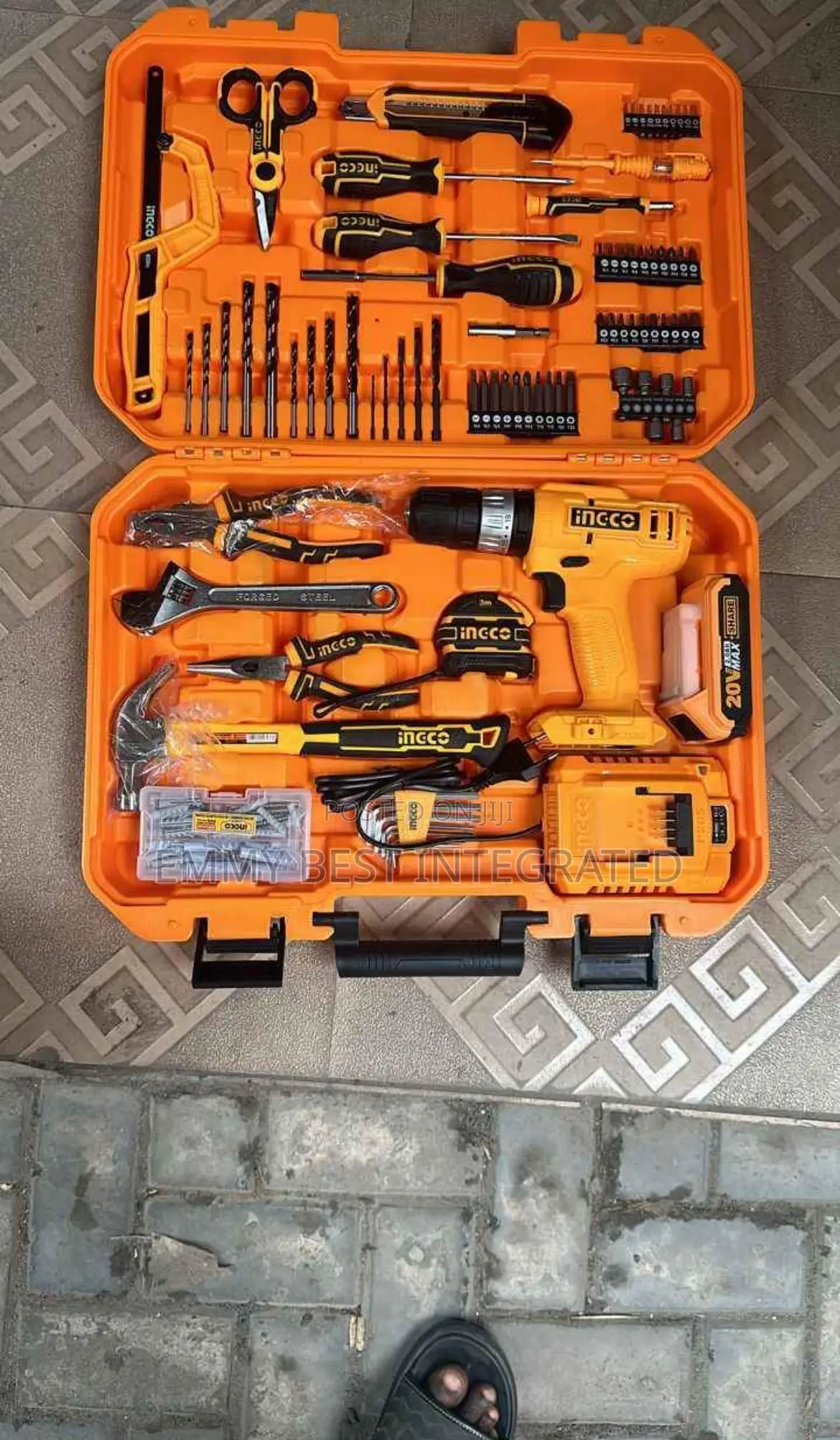Ingco 165-Piece Tool Set With a 20v Cordless Impact Drill