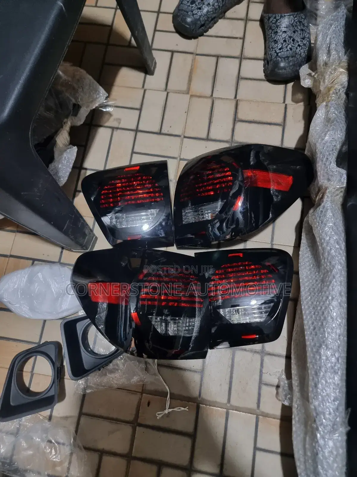 Complete  Back  Light  Sequoia 2014