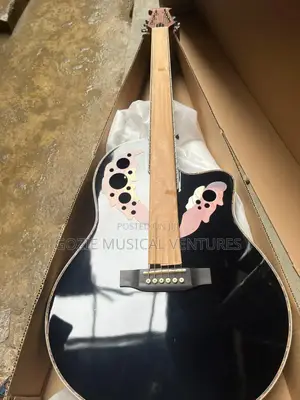 41 Ovation 6 Strings Semi Acoustic Guitar