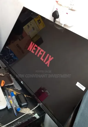 Original Lg 32inches Smart Tv Play Youtube and Netflix Very Good