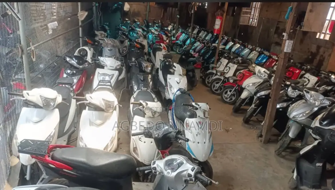Yamaha Gear 2018 White