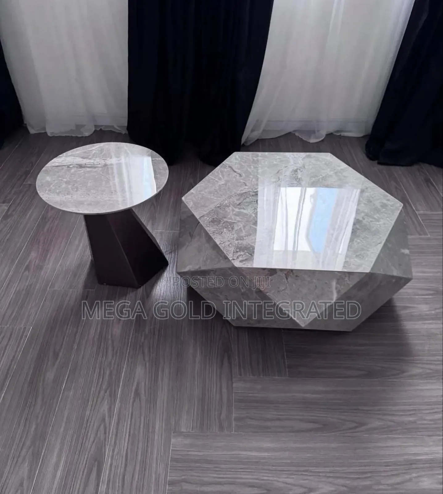 Outstanding 2 in 1 Marble Top Center Table