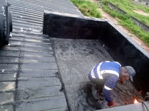 Symbiotic Leak-Proofing Experts