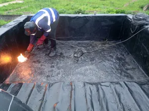 Symbiotic Leak-Proofing Experts
