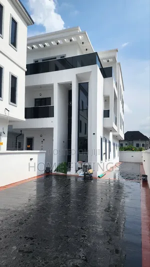 6bdrm Duplex in Oshorun Heritage, Magodo for sale